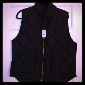New w/ tags JCrew ladies black quilted vest sz XL